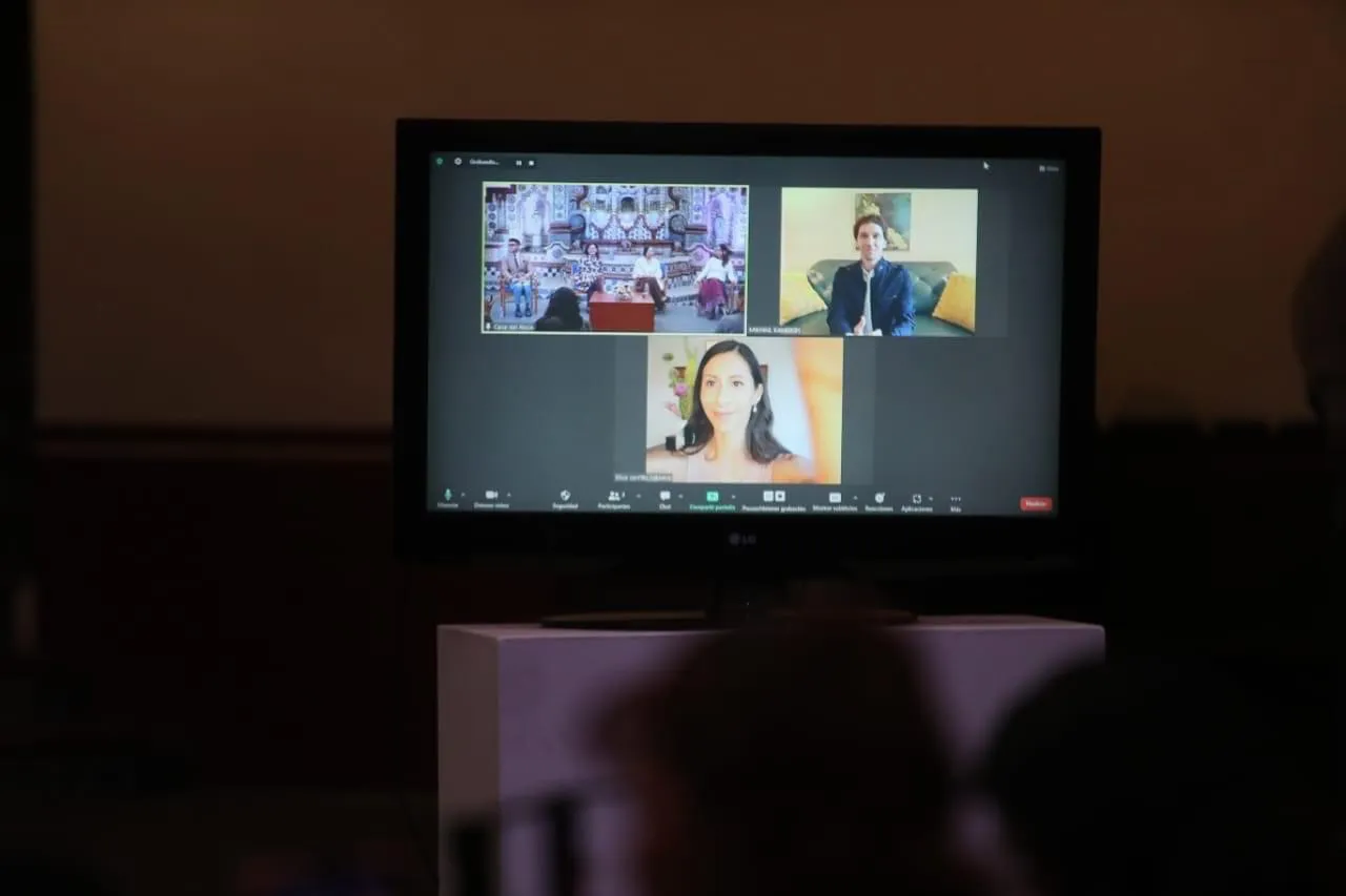 465E19BD-1FCC-49AC-8142-3C5CFA64A8FF