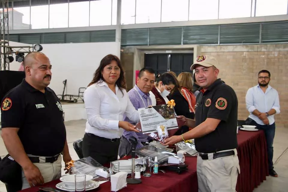 69AB19FC-B8B3-4ACD-875C-E4D8E60CC384