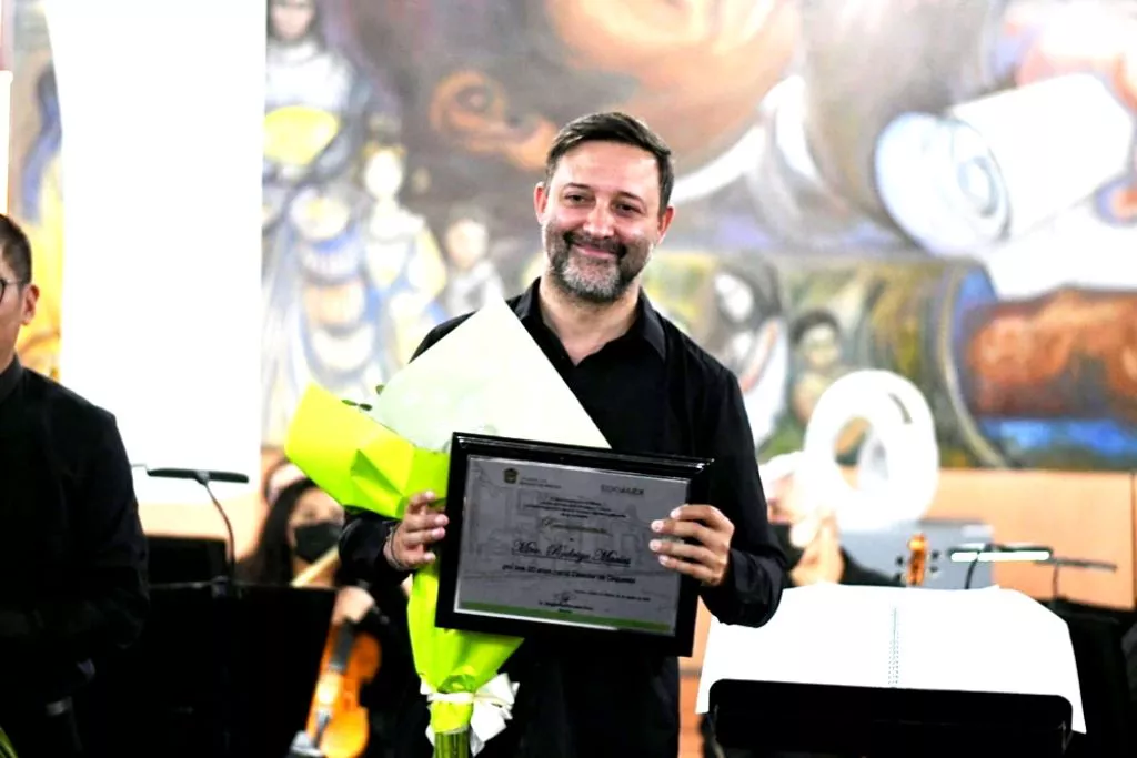 9BDA3B0B-12F2-445F-BE39-C494A6E255B6