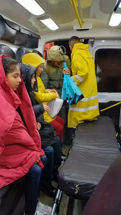 6AD563E9-2864-4FA1-86B6-9092CCAF8BC8