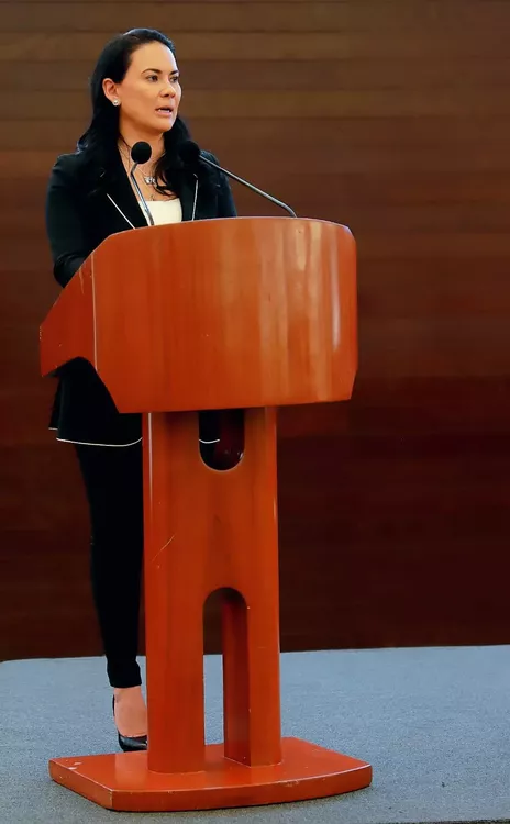 235CFB59-35F8-4951-B648-09E8F72DDEEA