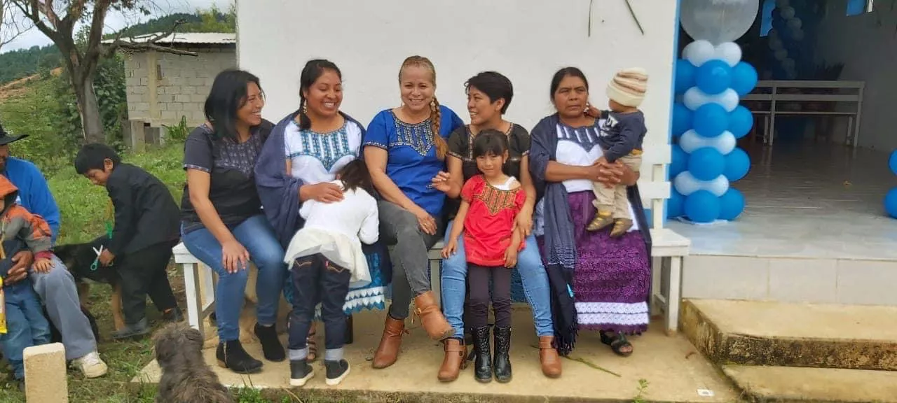 DAF0DE19-30FC-46F7-B3ED-E874A2E5294A