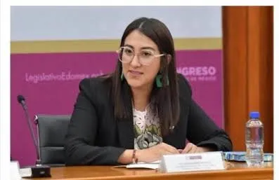 1744371949732742102399917122385