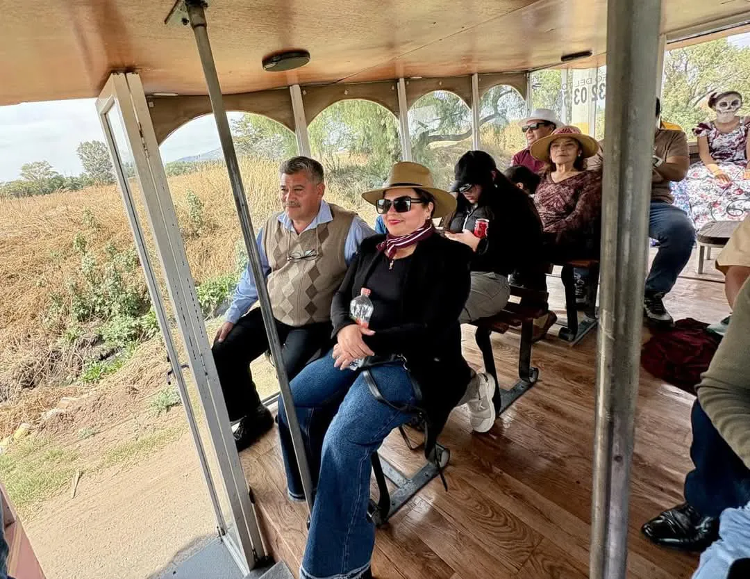 facebook_1739801456274_7297256207258689084