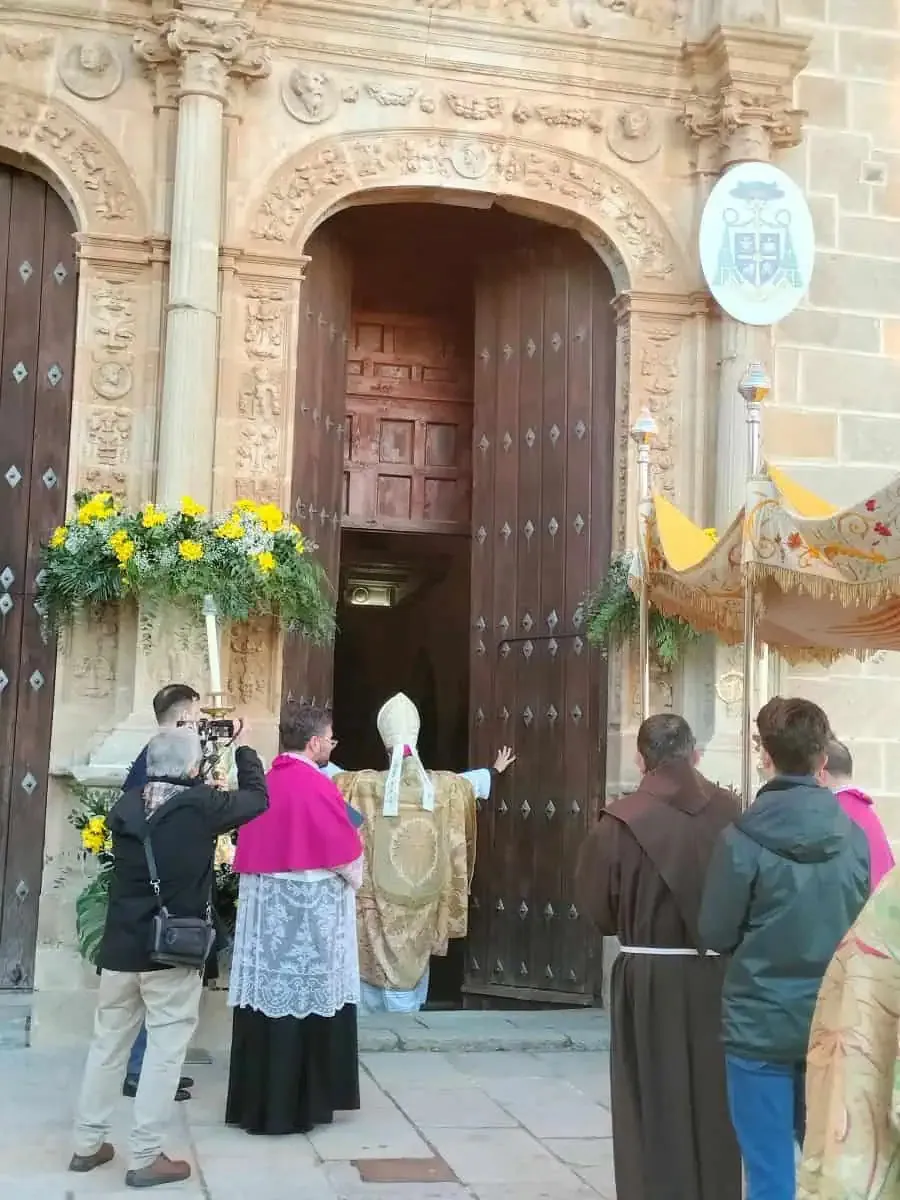 17451760574823019753504401725648