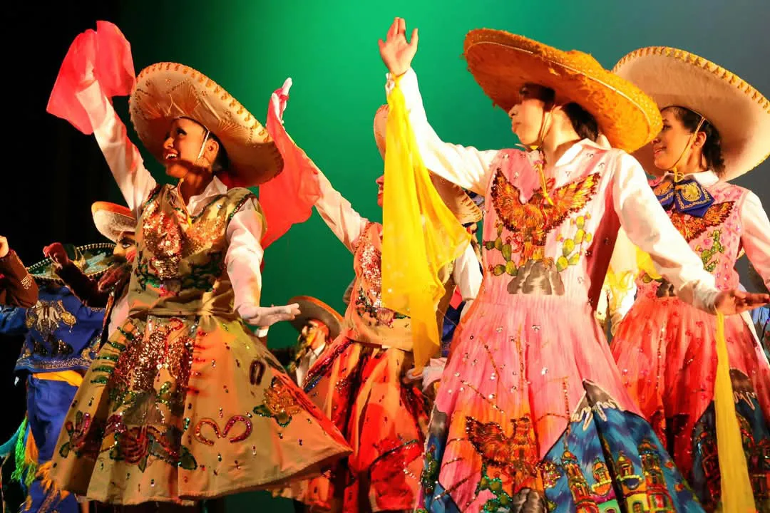 facebook_1741811319086_7305686182890022443