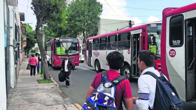 pasajeros_transporte_publico_
