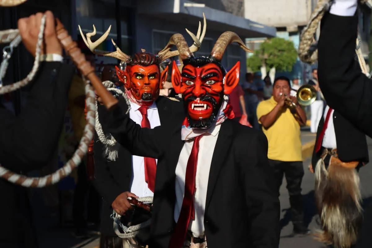 facebook_1774017695366_7440769515745357316