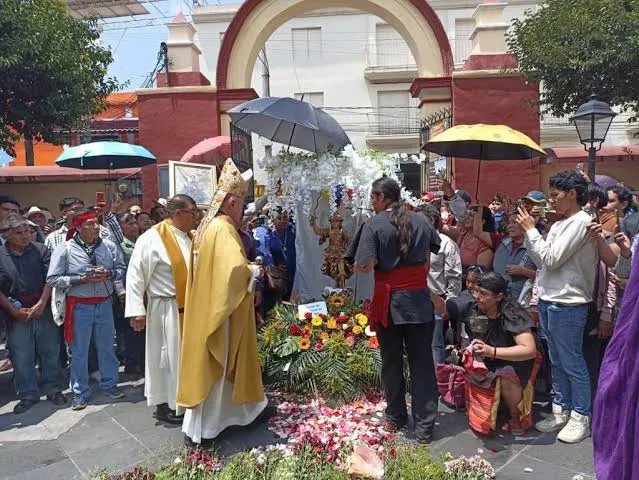 17573654413817642211562142476564