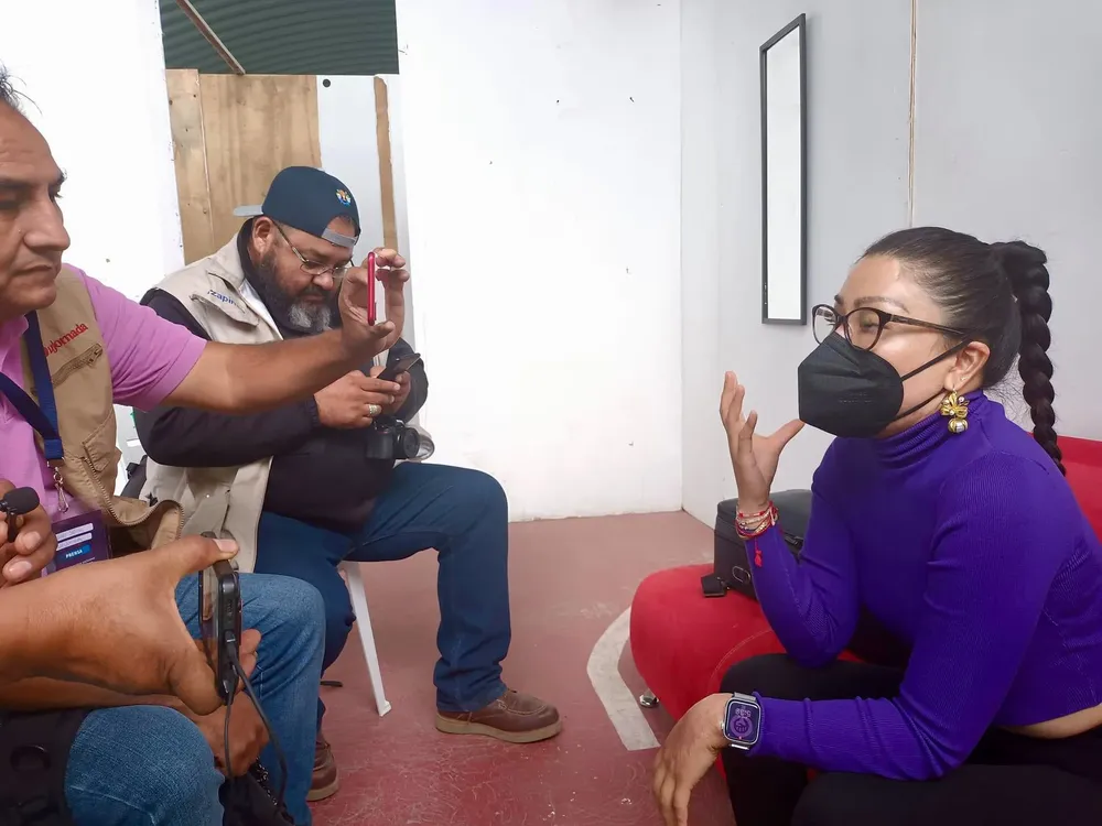 A3B13D75-C6D0-4BCE-B5AC-05961515D19A