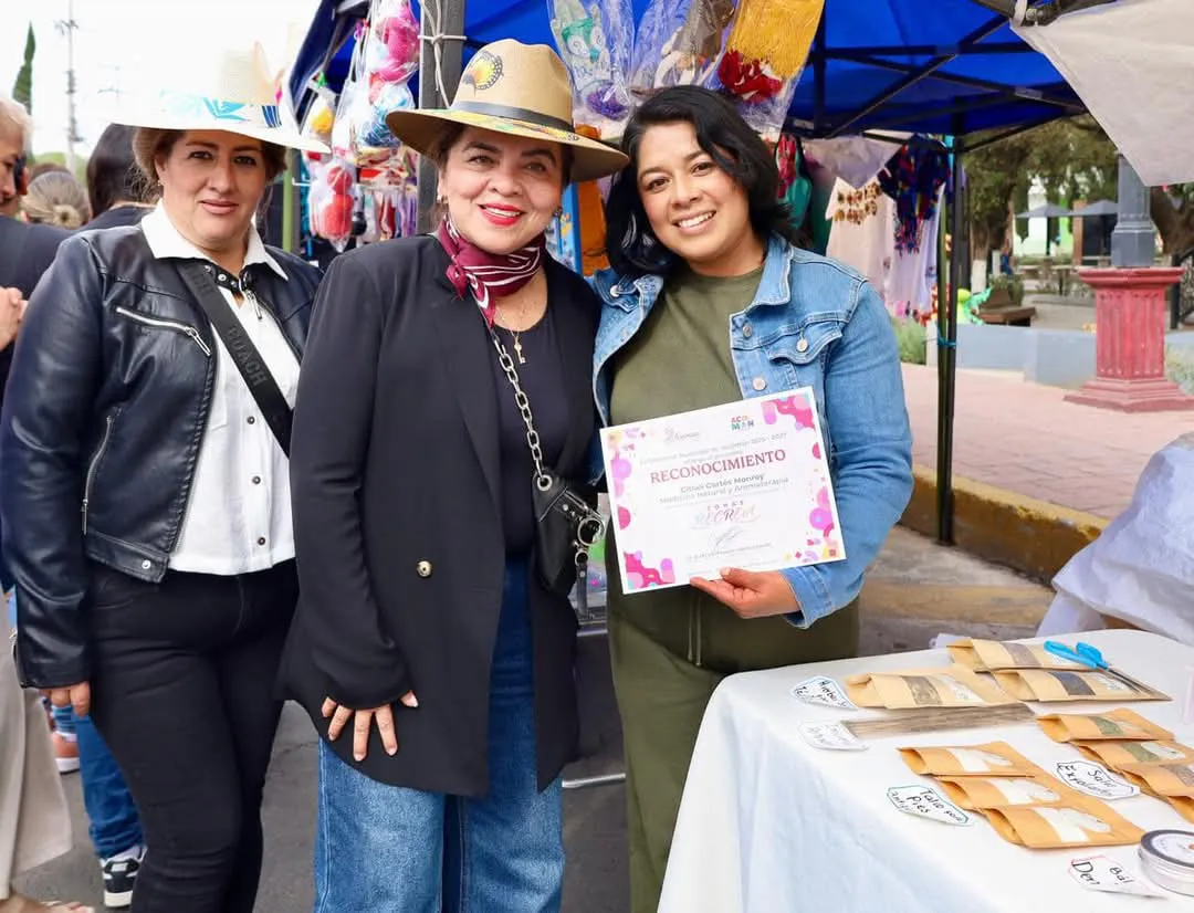 facebook_1739801202278_7297255141919624487