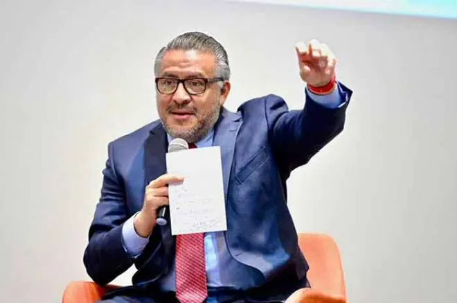 2F027A9D-E426-406C-B13F-6E0007D869D4