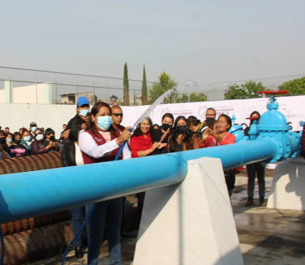 35F43C3B-A809-43DB-85B0-C476A461E782