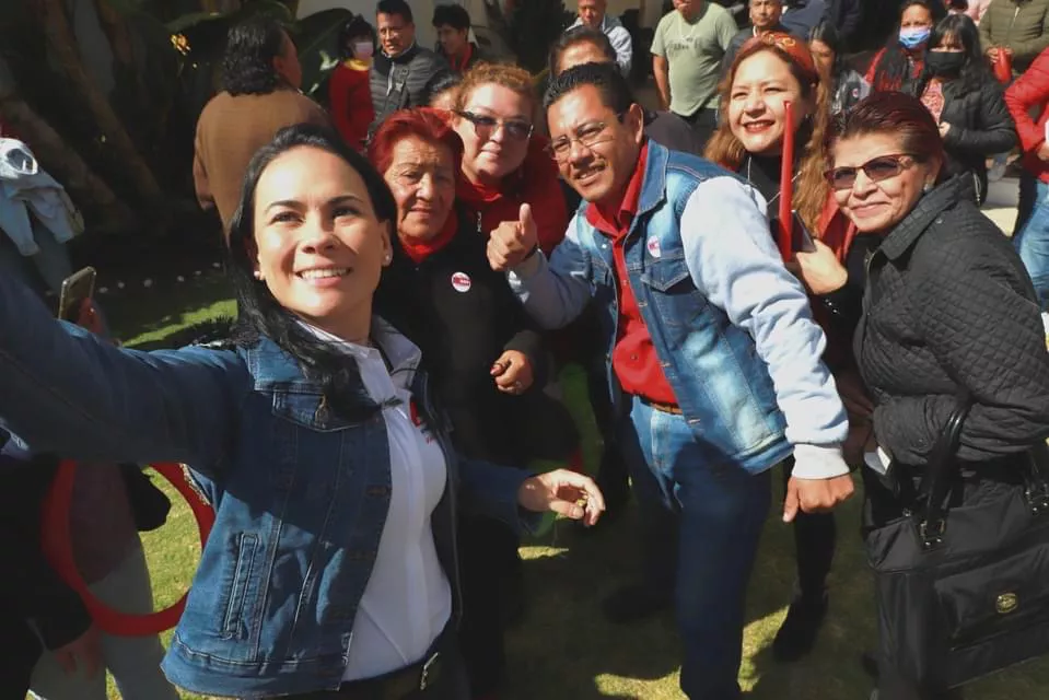 C6F10052-8676-4168-BD94-39BF020343AE