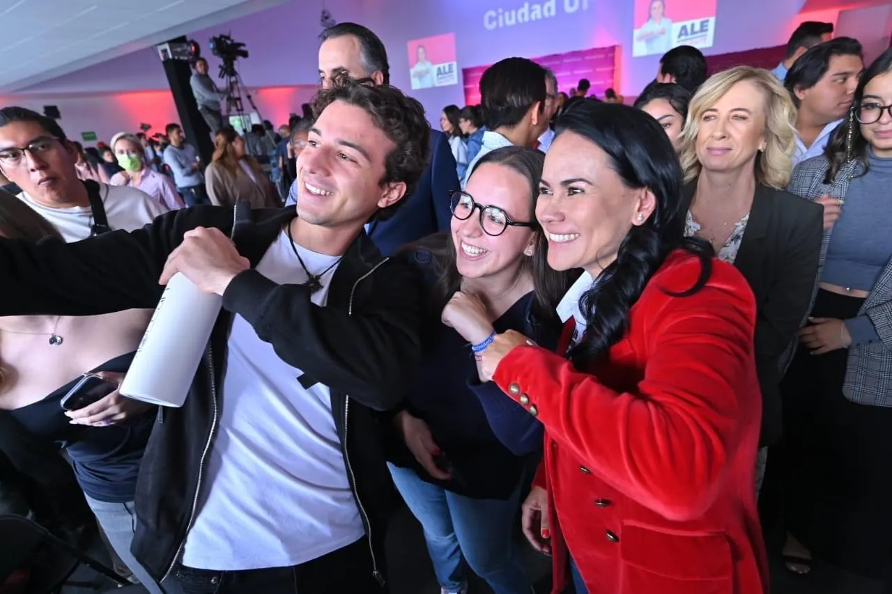 1AAEA3DB-C0DC-48C3-B70F-D754353192D8