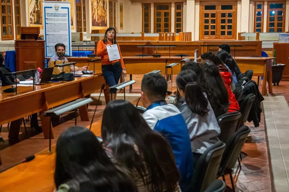 95915462-56EA-49A1-BEFF-8832A23469A2