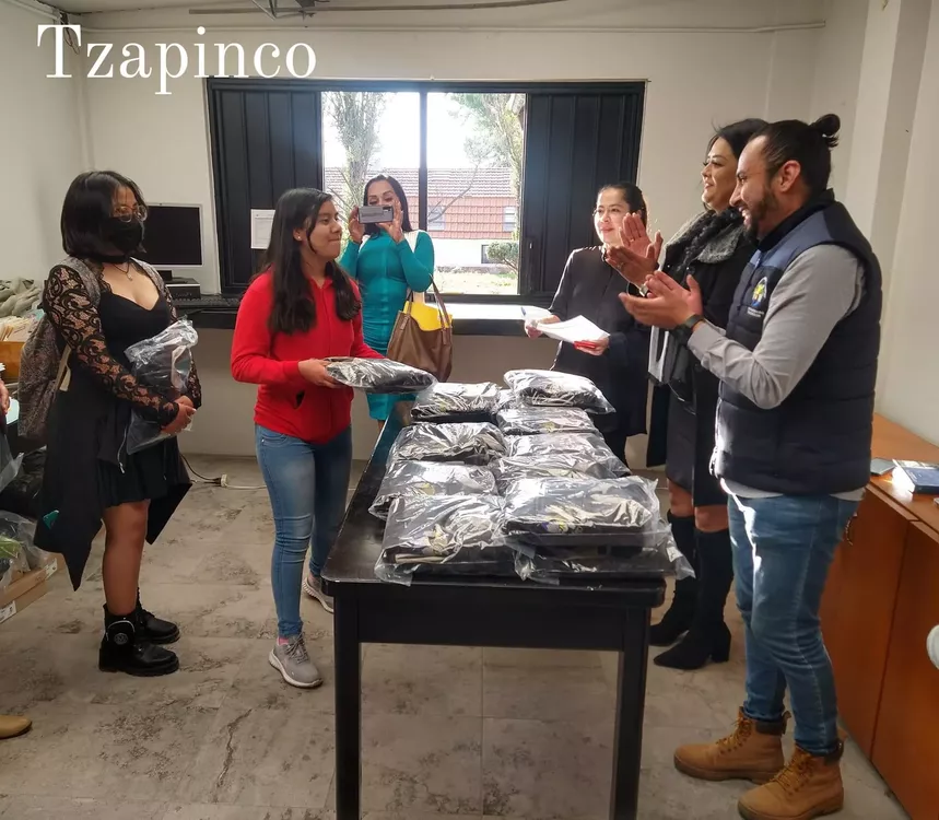 9CAFE351-E8CE-44DB-87C4-2463942A8B62