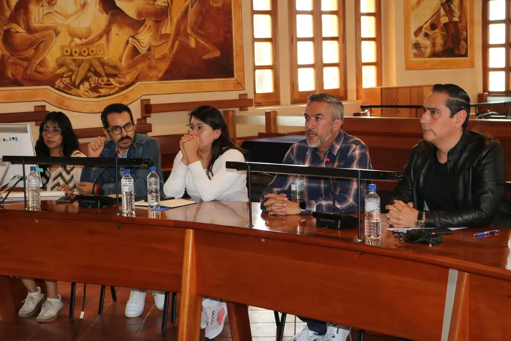 facebook_1760771333878_7385210248772016575