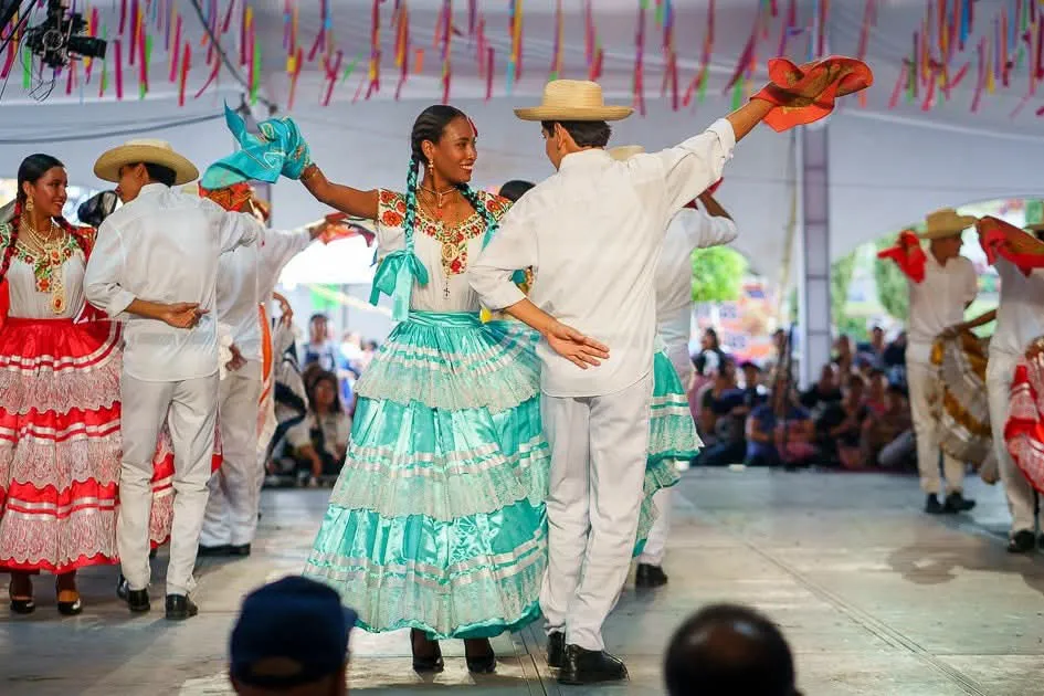 facebook_1742658168239_7309238125679556727