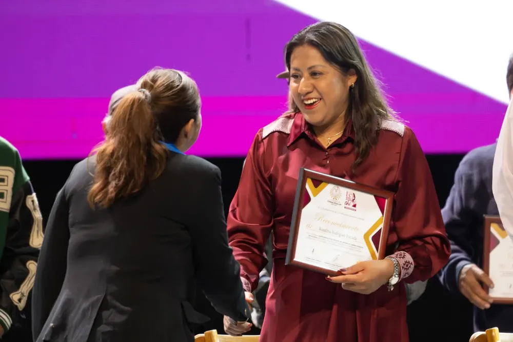 facebook_1760366003039_7383510168010964320